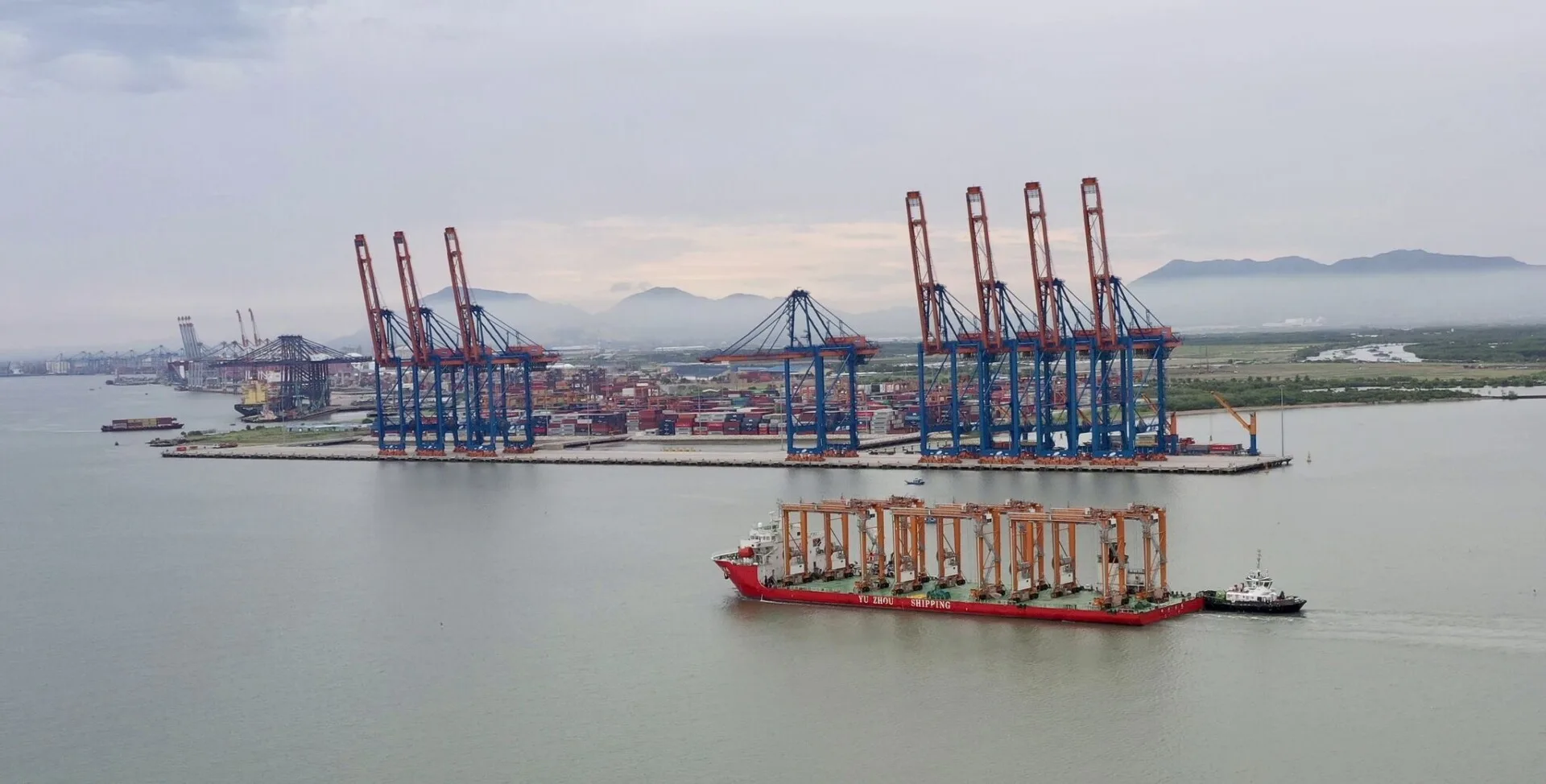 Cảng Gemalink tăng cường đầu tư thêm 6 cẩu e-RTG hiện đại