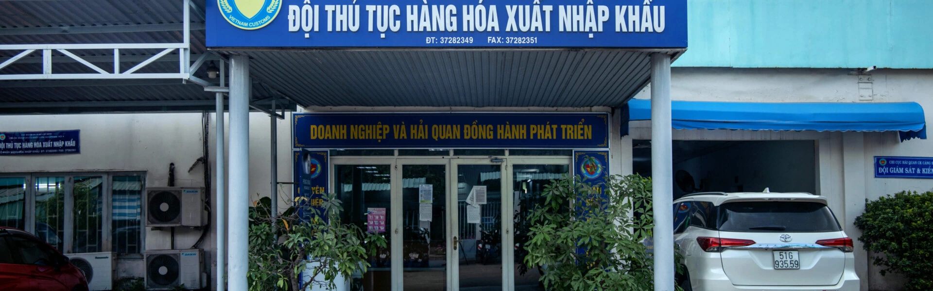 Banner Tiếp nhận hàng hóa xuất nhập khẩu